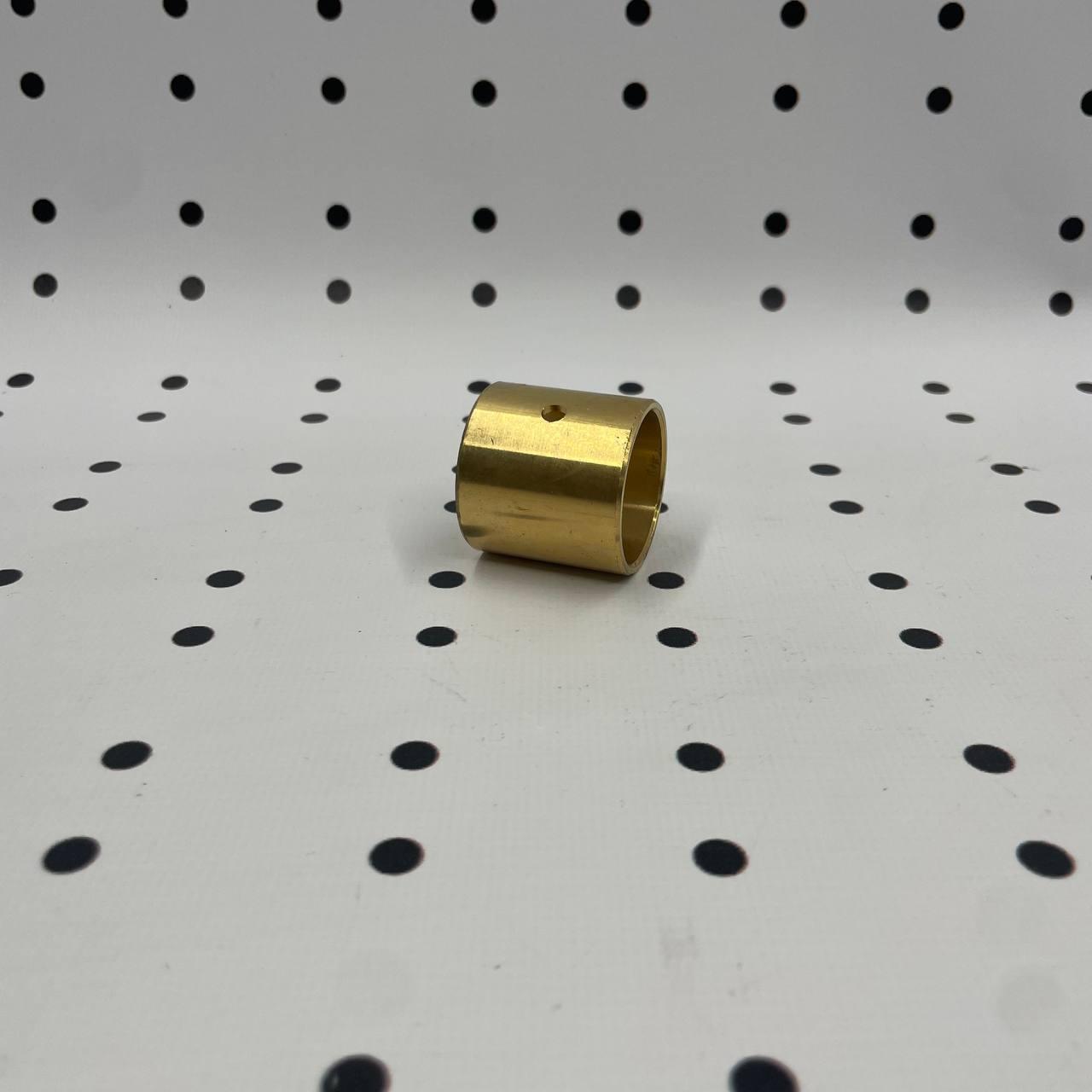 Втулка шатуна Т-25 (латунь), фото 1