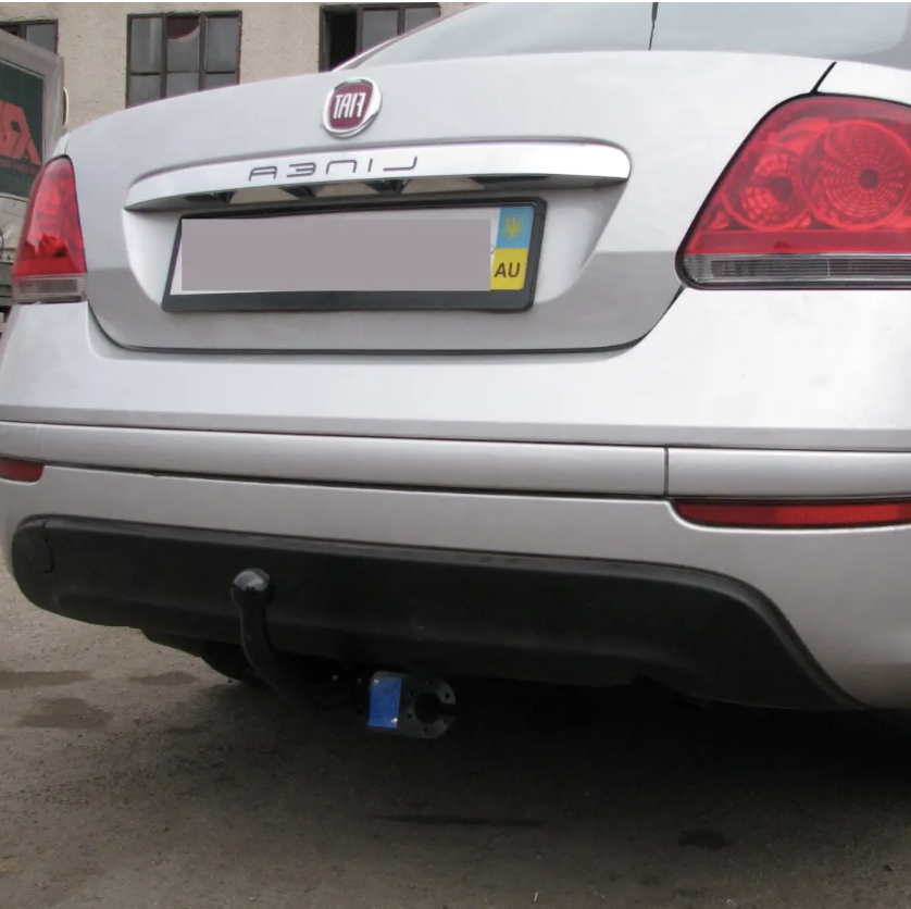 Фаркоп з'ємний на 2 болтах - Fiat Linea Седан (2007--)