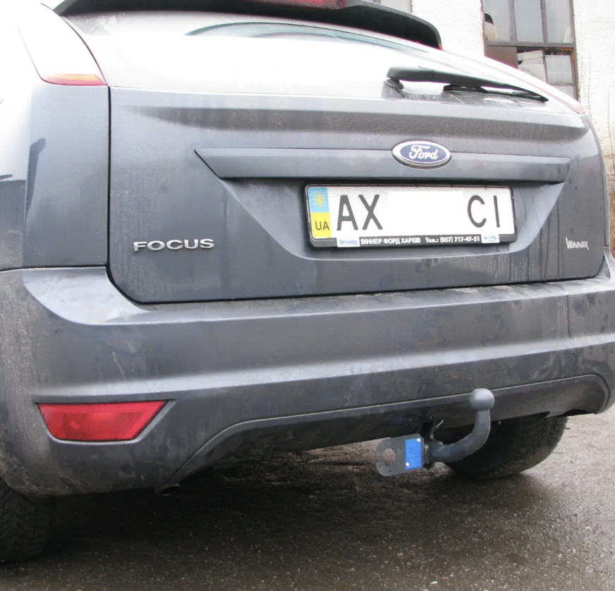 Фаркоп з'ємний на 2 болтах - Ford Focus 2 Хетчбек / Седан (2004-2011)