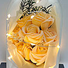 Троянда в скляній колбі з led підсвічуванням «Жовтий букет» 21 см на батарейках, романтичний подарунок в подарунковій коробці, фото 6