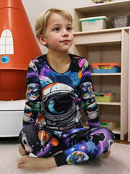 Дитяча піжама з ефектом підсвічування для хлопчика "Астронавт"