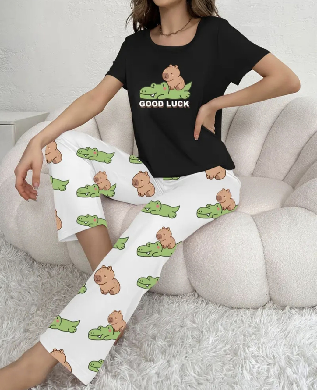 Жіноча піжама з принтом "Капібара", фото 1