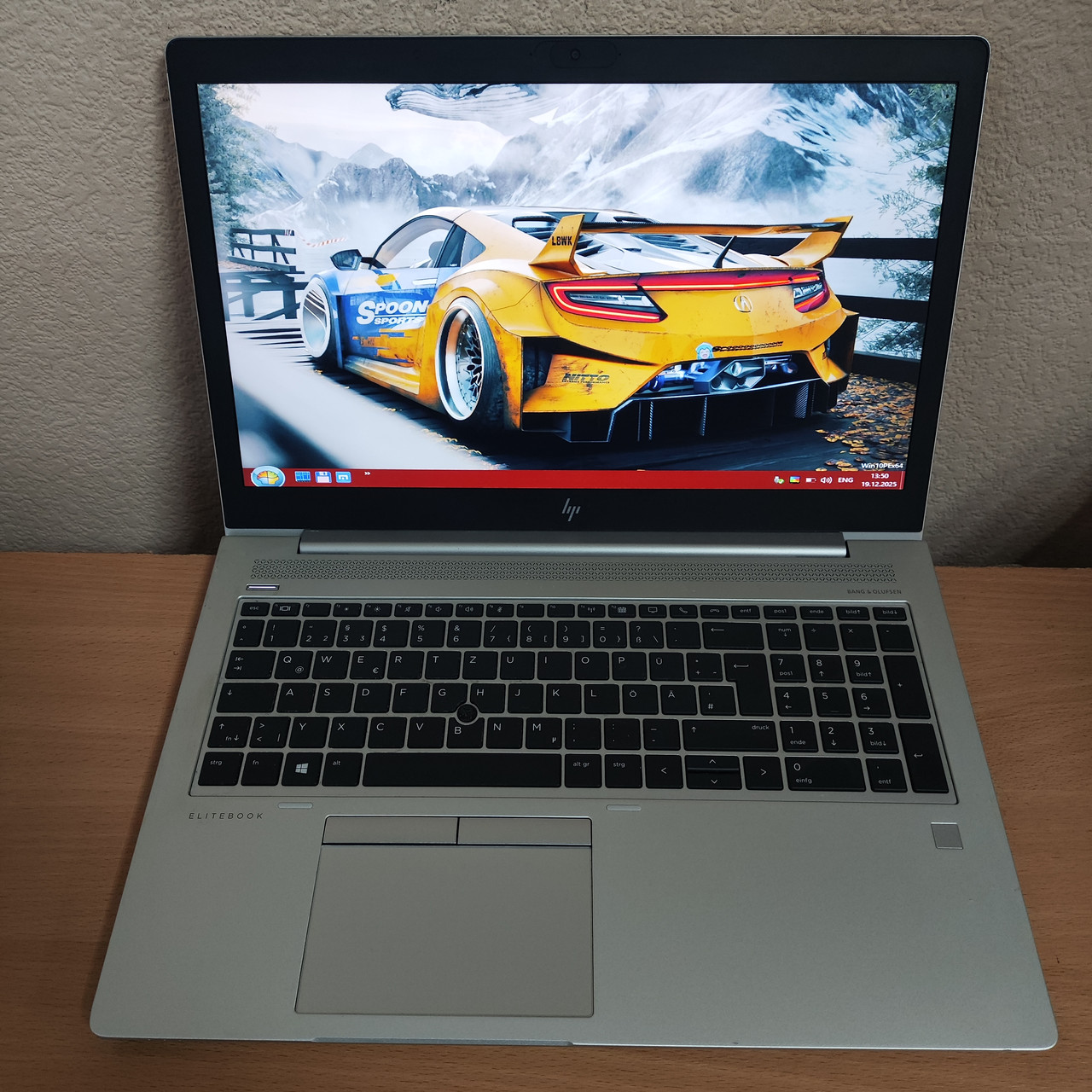 Ноутбук HP EliteBook 755 G5 15.6" FHD/IPS Ryzen 5 Pro 2500U 4ядра/8 DDR4/256 GB SSD M.2/AMD Radeon RX Vega 8 Graphics/WebCam, фото 1