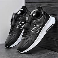 New Balance Black and White 40