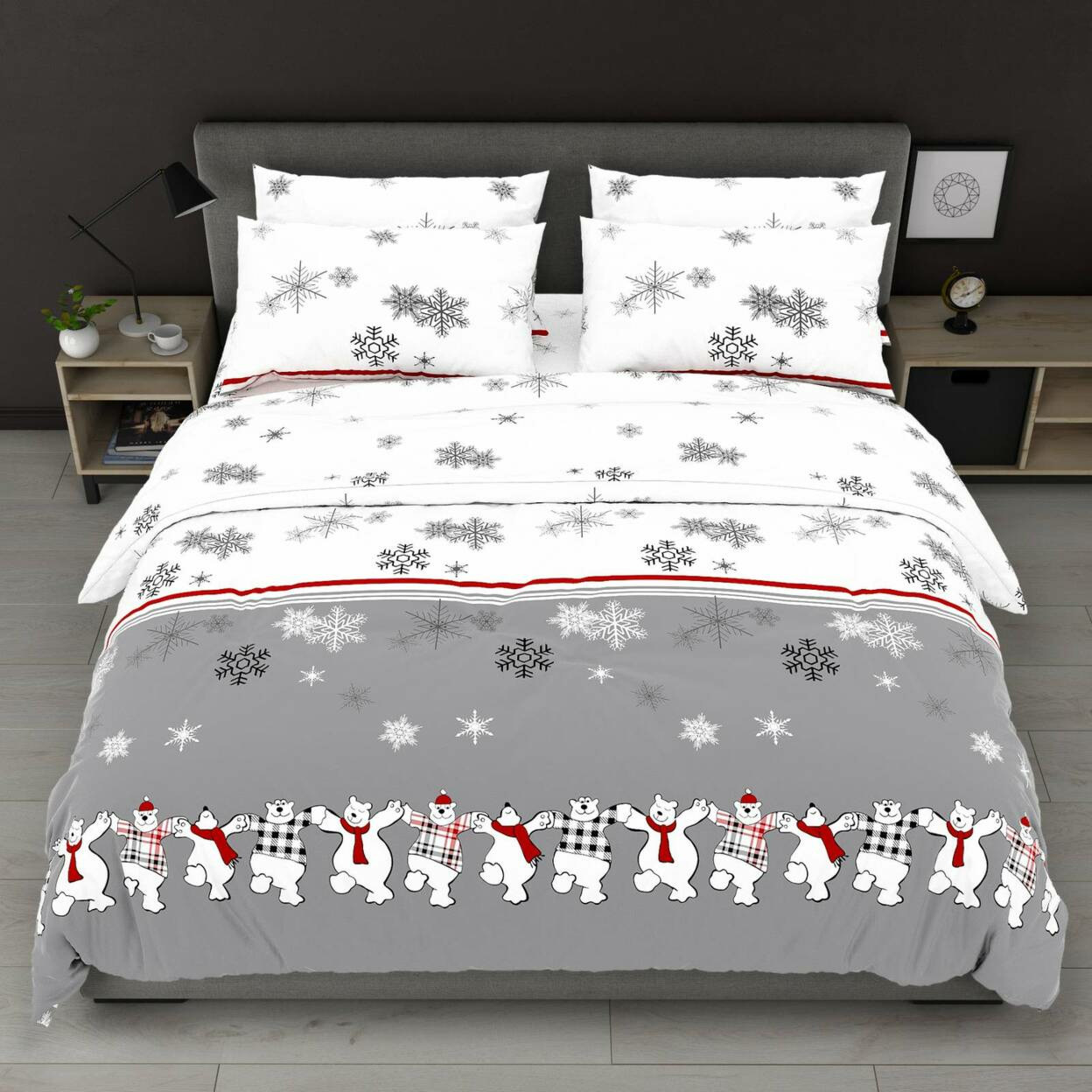 Постільна білизна Королева Ночі (Бязь) | Полуторний комплект | 50х70 | Новорічні ведмедики на сірому та білому, фото 1