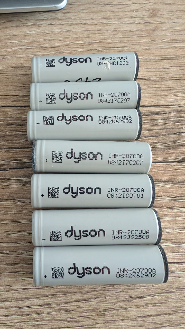 Акумулятор високотоковий Dyson INR20700A + холдер, фото 1