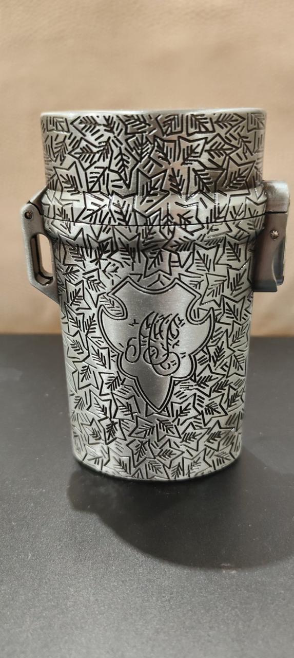 Металевий футляр