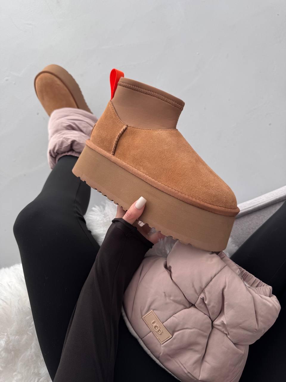 Жіночі зимові уги UGG MINI DIPPER PLATFORM BOOTS CHESTNUT (коричневі) замшеве повсякденне зимове взуття 1466 Угг vkross, фото 1
