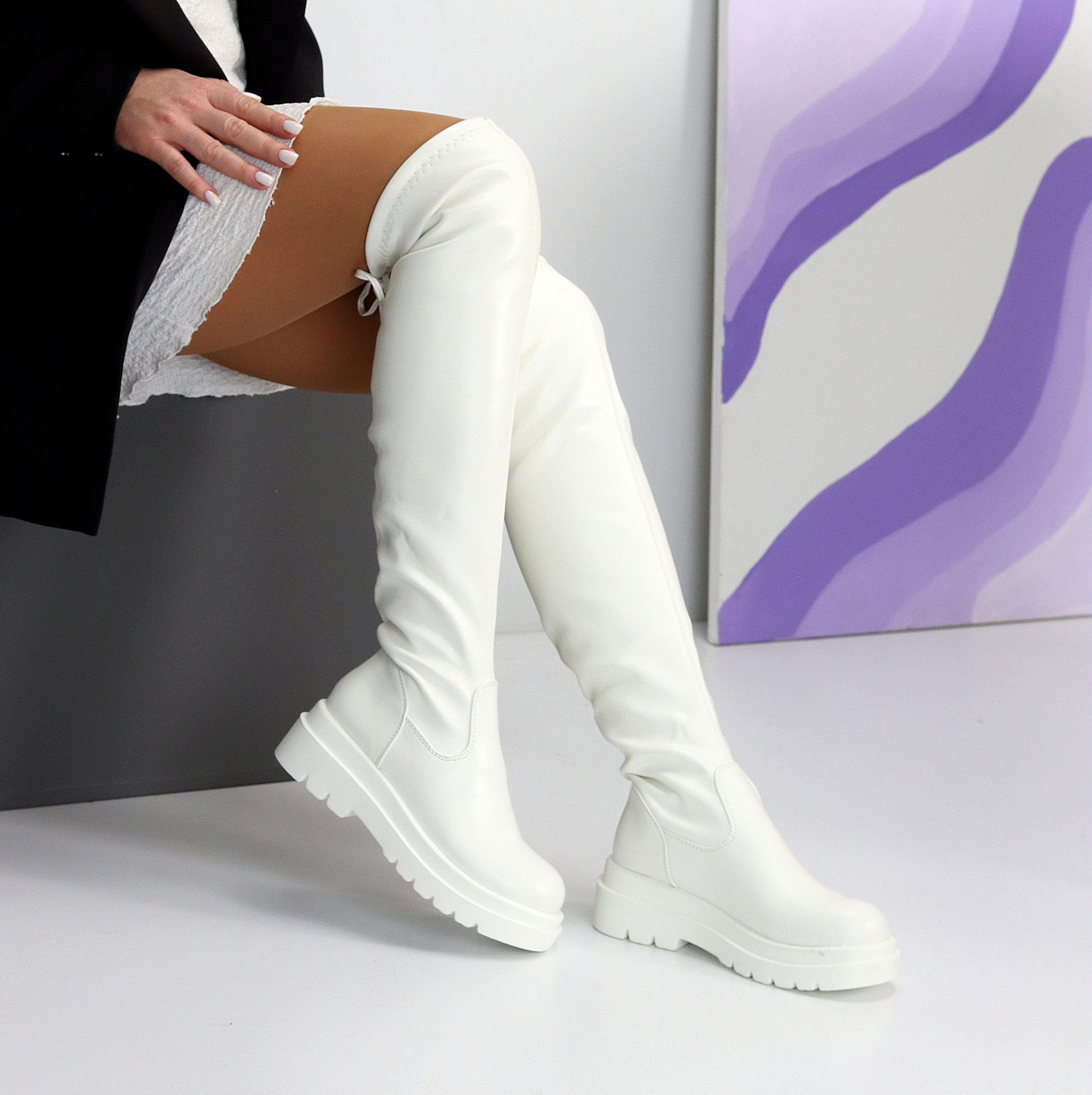 Люксові білі ботфорти на стовщеній тракторній підошві, фото 1