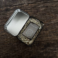 Набір подарунковий із бензиновою запальничкою в металевому кейсі