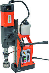 Bernardo TPC 2200 — магнітний свердлильний верстат