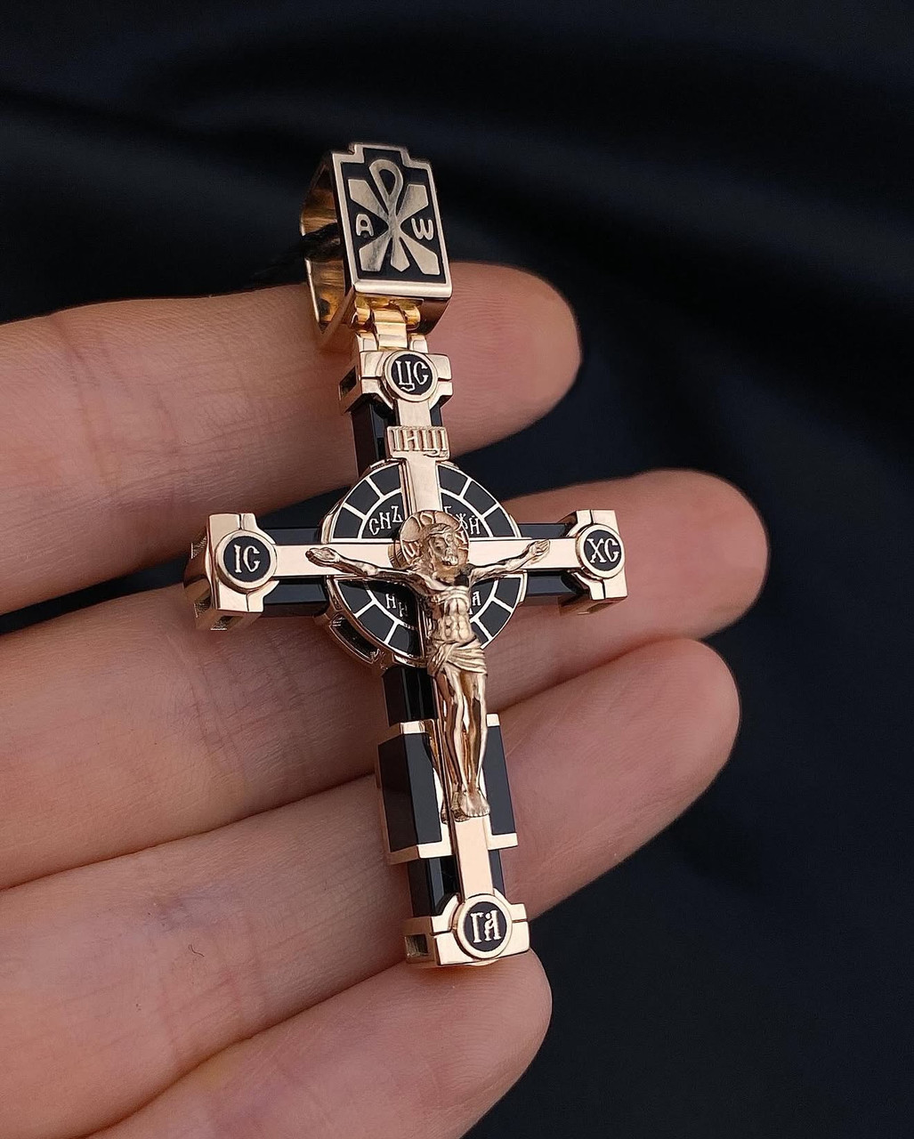 Золотий хрест з чорним оніксом, фото 1