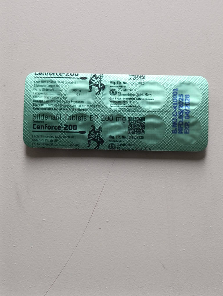 Уникальный мощный мужской возбудитель и пролонгатор в таблетках Black200 - фото покупателей 2