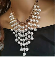 Чокер кольє з каскадними підвісками зі штучних перлів золотистого кольору / Прикраса на шию / Кольє/ Намисто / Чокер