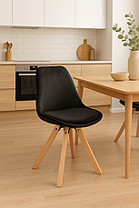 Стільці і табурети