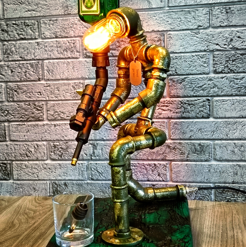 Чоловічий подарунок , кран-дозатор для алкоголю Снайпер Наливайка оригінальні подарунки на День Народження, фото 1