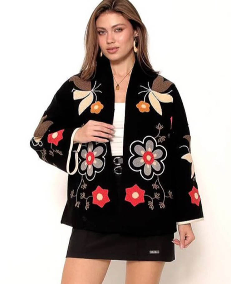 Жіночий піджак ESQ чорний з вишивкою, фото 1