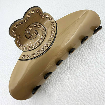 Краб для волос прочный французский пластик светло коричневого цвета с розочкой с голубыми стразами ширина 5 см длина 9.5 см, фото 1