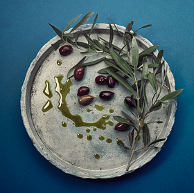 200- Оливки і маслини