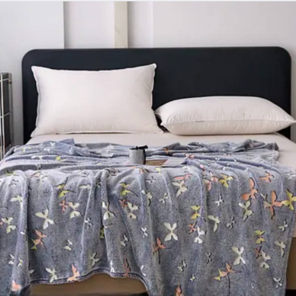 Плед світиться в темряві День-ніч 150х200 см Покривало Мікрофібра (З метеликами), фото 1