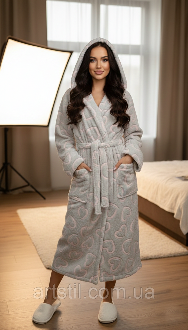 Довгий жіночий теплий халат, сірий з сердечками, дуже теплий і приємний на дотик, фото 1