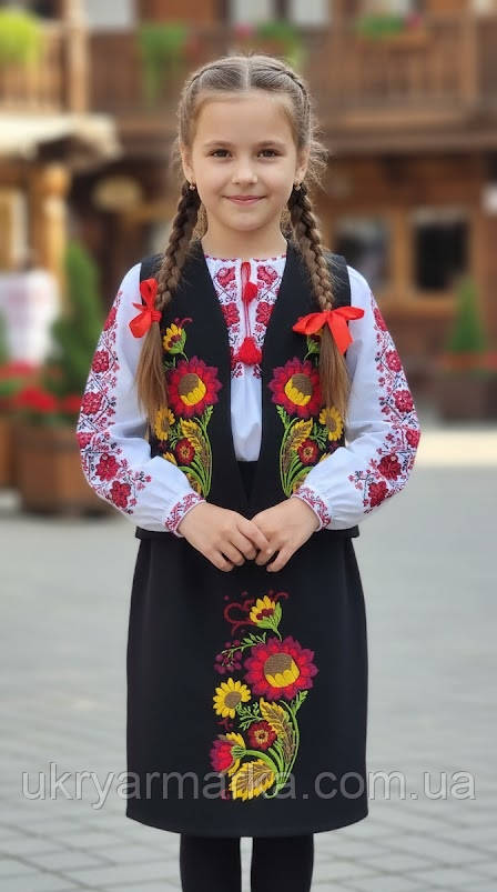 Костюм-двійка вишитий для дівчинки "Жар квіти" 116 - 152