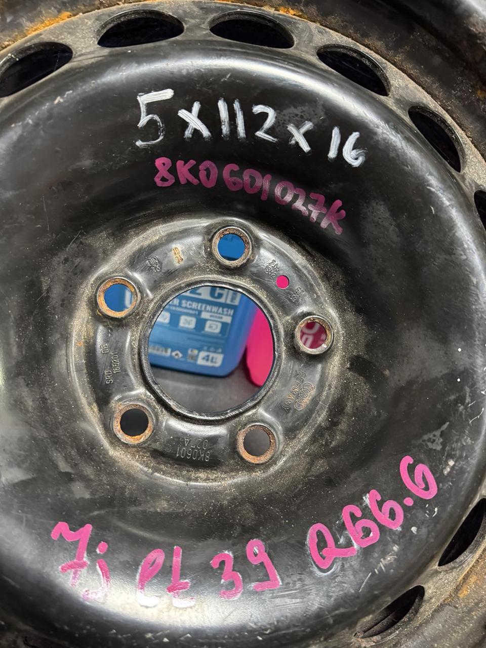 <p>Вітаю зацікавлених на авто розборці Чемпіон !!!<br />
 Предметом оголошення є Диск Металевий 5 112 R 16 7J Et39 Цо 66.6 Vw Audi Skoda Seat 8k0601027a</p>
 
 <p>Ціна вказана за 1шт!<br />
 &nbsp;</p>
 
 <p>Детальні фото та інформація за телефоном 0973363743<br />
 Відправка по усій Україні за передоплатою на транспортні витрати<br />
 Більш детальні фото надсилаємо на вайбер<br />
 Запрошуємо до перегляду інших оголошень</p> — фото 3