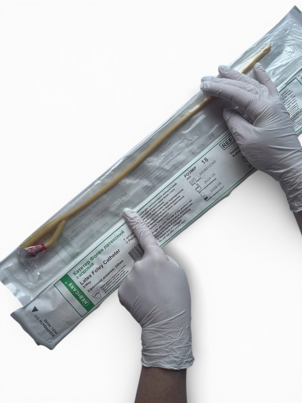 Катетер Фолея “MEDICARE” 2-ходовий, латексні р.18