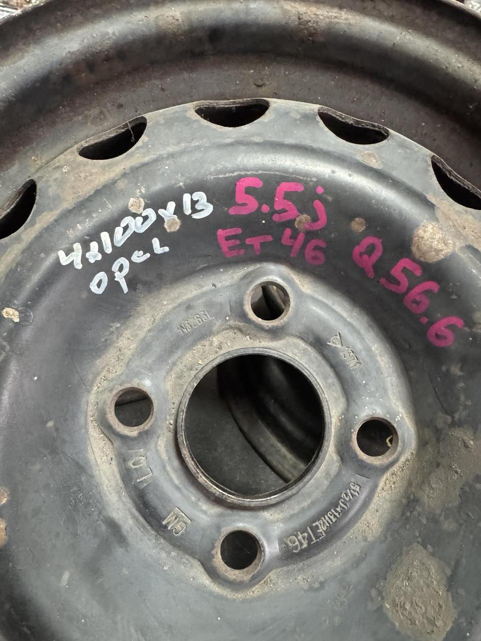 <p>Вітаю зацікавлених на авто розборці Чемпіон !!!<br />
 Предметом оголошення є Диск Металевий 4 100 R 13 5.5J Et46 Gm Opel</p>
 
 <p>Ціна вказана за 1шт!<br />
 &nbsp;</p>
 
 <p>Детальні фото та інформація за телефоном 0973363743<br />
 Відправка по усій Україні за передоплатою на транспортні витрати<br />
 Більш детальні фото надсилаємо на вайбер<br />
 Запрошуємо до перегляду інших оголошень</p> — фото 5