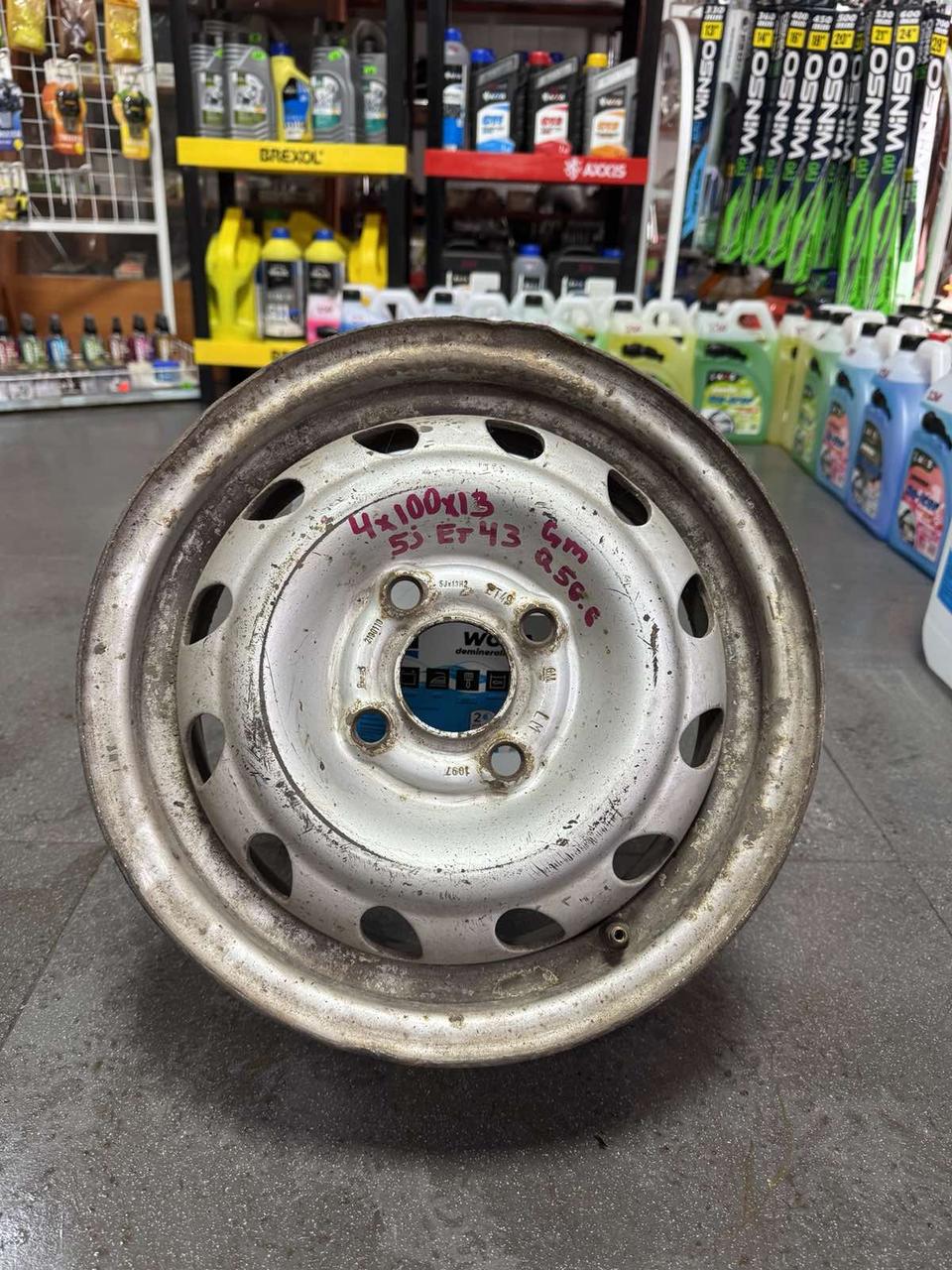 <p>Вітаю зацікавлених на авто розборці Чемпіон !!!<br />
 Предметом оголошення є Диск Металевий 4 100 R 13 5.J Et43 Цо 56.6 Gm Opel</p>
 
 <p>Ціна вказана за 1шт!<br />
 &nbsp;</p>
 
 <p>Детальні фото та інформація за телефоном 0973363743<br />
 Відправка по усій Україні за передоплатою на транспортні витрати<br />
 Більш детальні фото надсилаємо на вайбер<br />
 Запрошуємо до перегляду інших оголошень</p> — фото 1