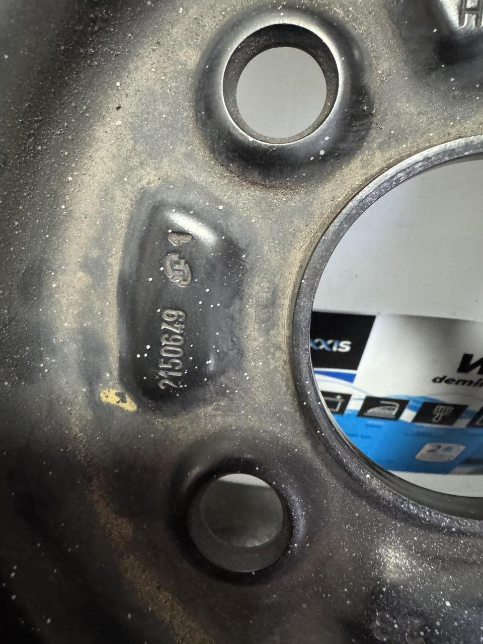 <p>Вітаю зацікавлених на авто розборці Чемпіон !!!<br />
 Предметом оголошення є Диск Металевий 4 100 R 15 6.J Et45 Цо 54.1 Toyota 2150649</p>
 
 <p>Ціна вказана за 1шт!<br />
 &nbsp;</p>
 
 <p>Детальні фото та інформація за телефоном 0973363743<br />
 Відправка по усій Україні за передоплатою на транспортні витрати<br />
 Більш детальні фото надсилаємо на вайбер<br />
 Запрошуємо до перегляду інших оголошень</p> — фото 3