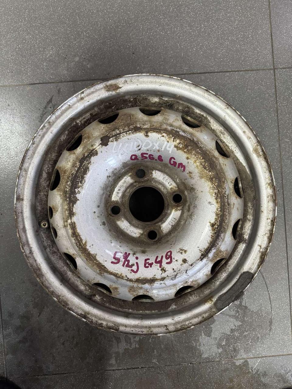 <p>Вітаю зацікавлених на авто розборці Чемпіон !!!<br />
 Предметом оголошення є Диск Металевий 4 100 R 14 5.5J Et49 Цо 56.6 Gm Opel Lanos</p>
 
 <p>Ціна вказана за 1шт!<br />
 &nbsp;</p>
 
 <p>Детальні фото та інформація за телефоном 0973363743<br />
 Відправка по усій Україні за передоплатою на транспортні витрати<br />
 Більш детальні фото надсилаємо на вайбер<br />
 Запрошуємо до перегляду інших оголошень</p> — фото 2