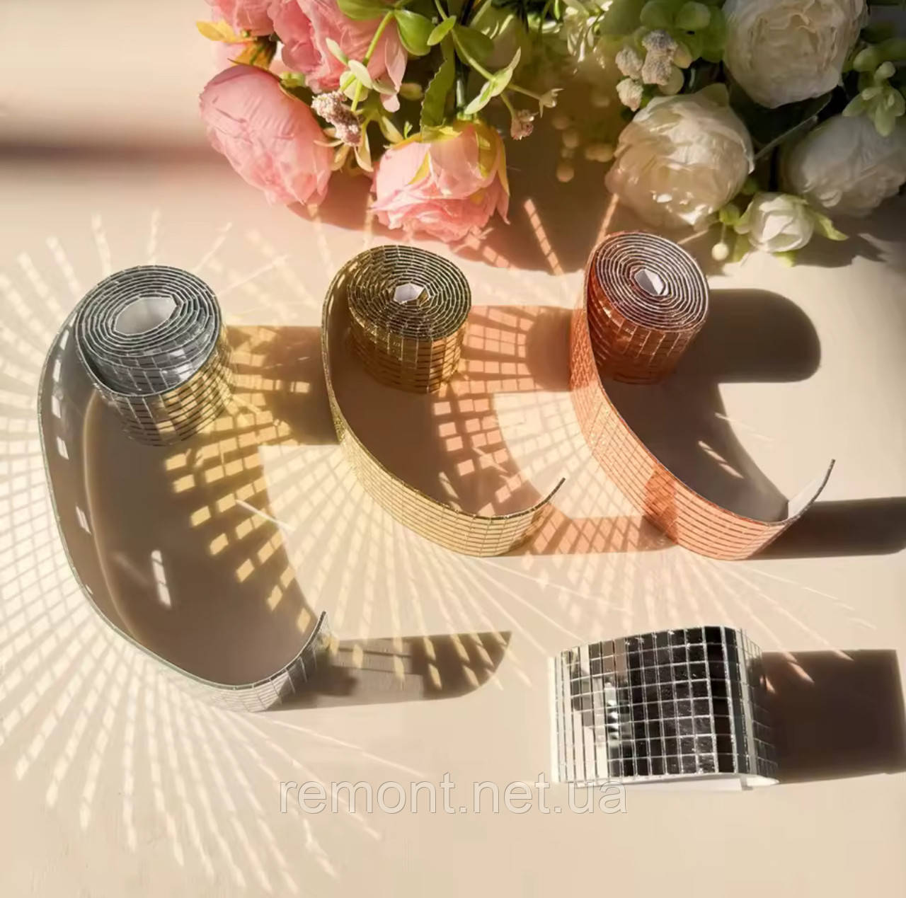 Самоклеюча дзеркальна мозаїка в рулоні 4×100 см,  декоративні акрилові дзеркальні наклейки для стін, меблів, предметів, фото 1