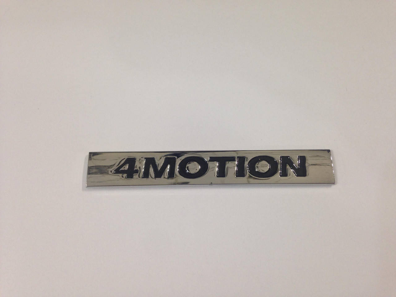 

Эмблема надпись багажника VW Volkswagen 4motion