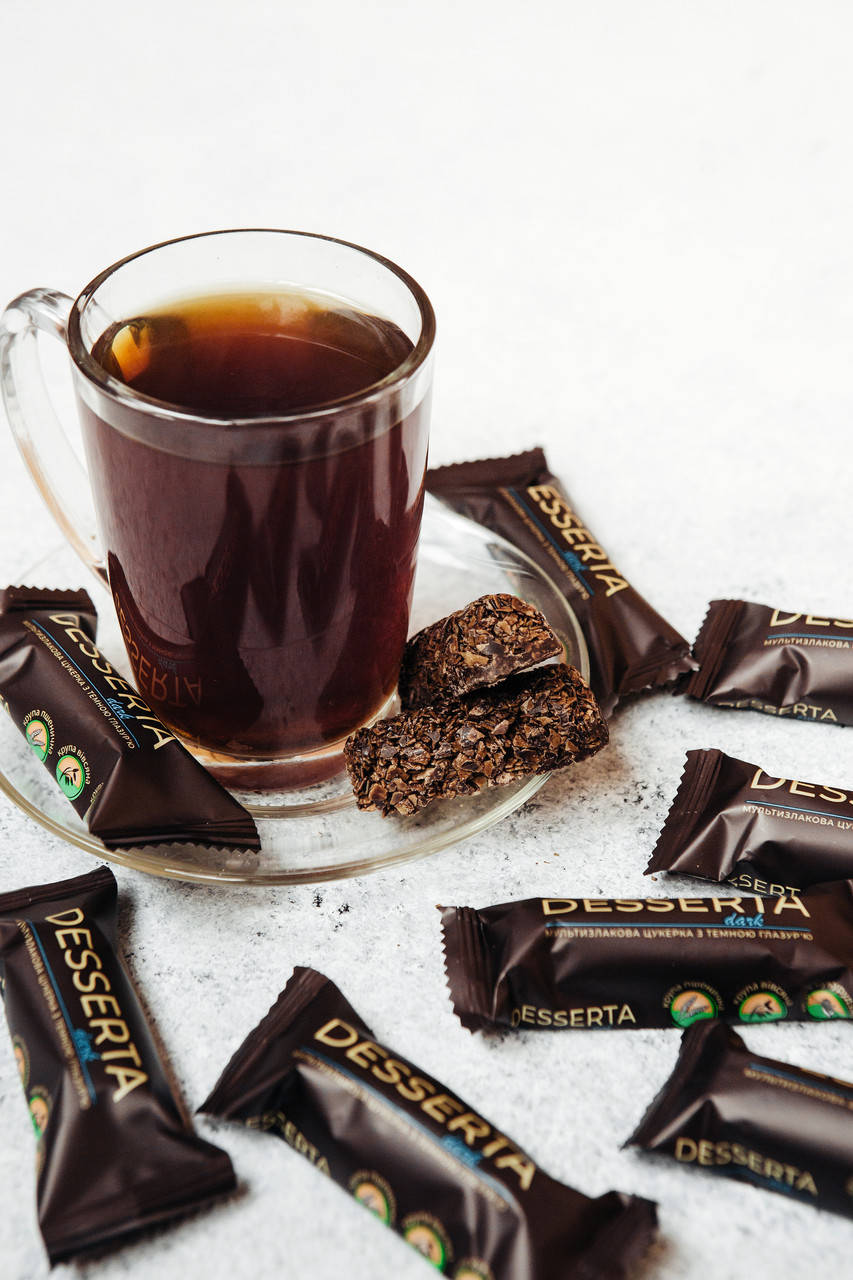 

Конфеты мультизлаковые DESSERTA DARK 2 кг в упаковке