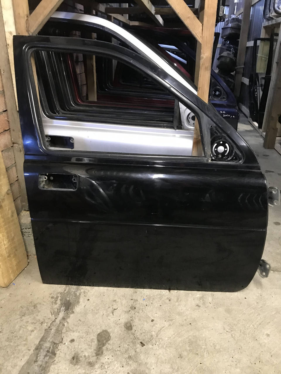 

Дверь передняя Land Rover Freelander 2000-2006, Черный