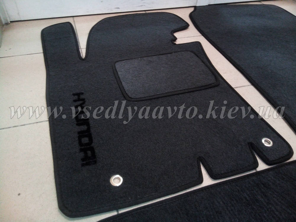 

Водительский ворсовый коврик HYUNDAI Elantra с 2011-2015 гг.