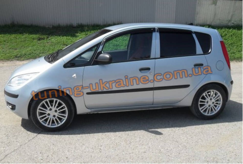 

Дефлекторы окон (ветровики) COBRA-Tuning на MITSUBISHI COLT 5D (Z30) 2004-2012