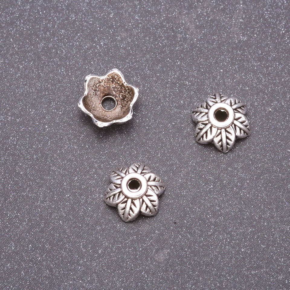 

Фурнитура наконечник d-8мм d-inмм фас.20гр. +-46шт.