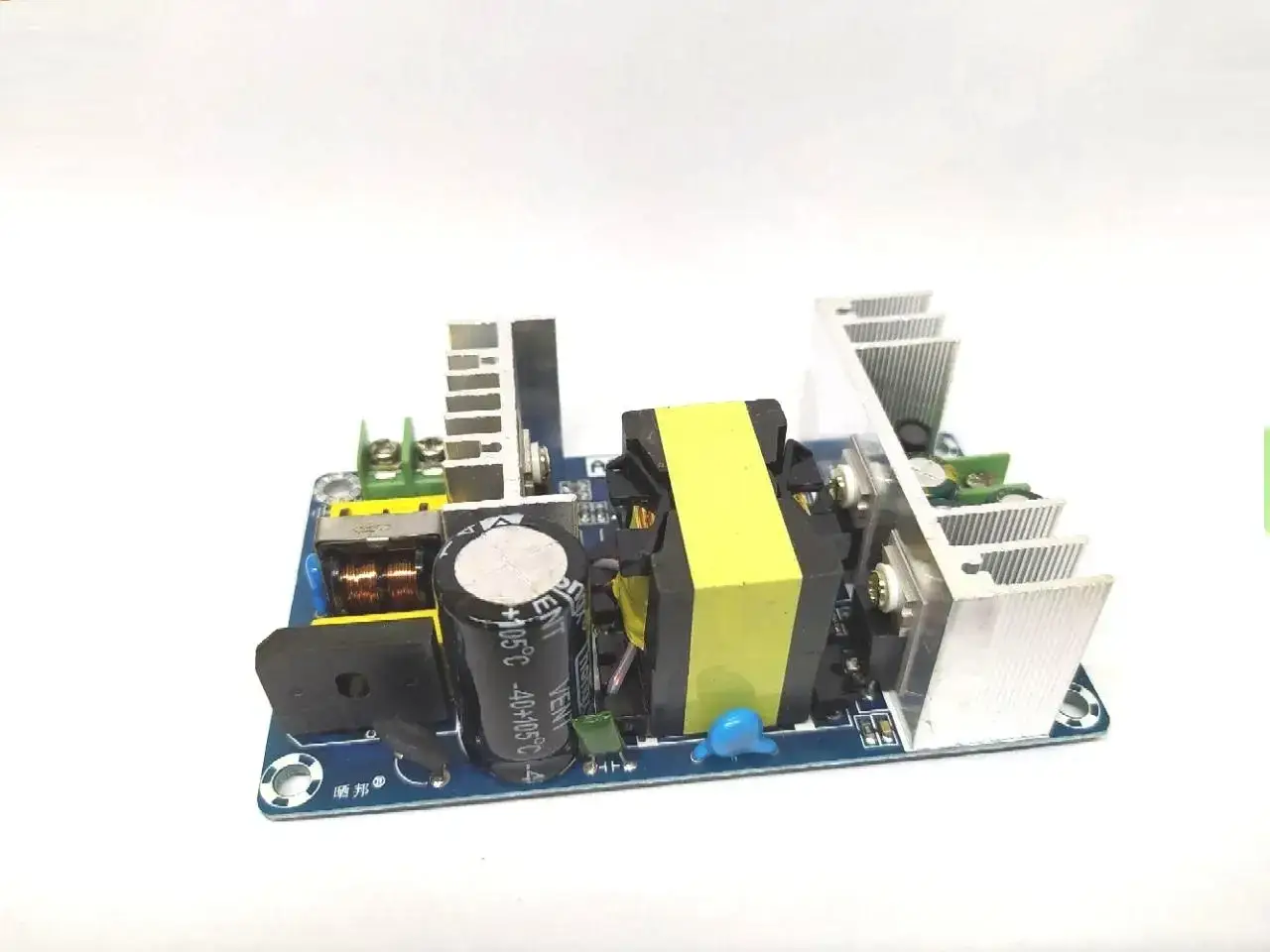 

Бескорпусной импульсный блок питаня 36V 180W 5A AC-DC 2406