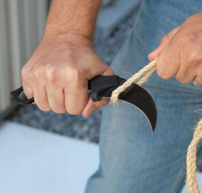 

Нож керамбит CS GO, Черный