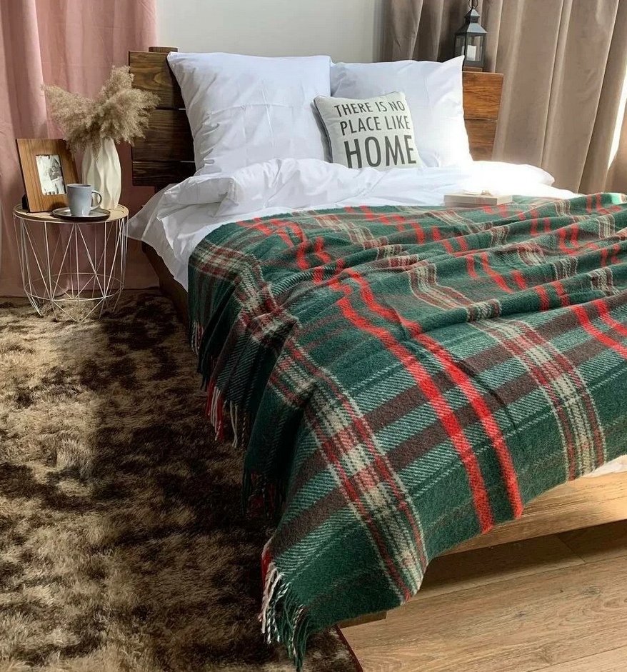 

Теплый плед полушерстяной в клетку с бахромой Vladi "Метро" , Зелёный