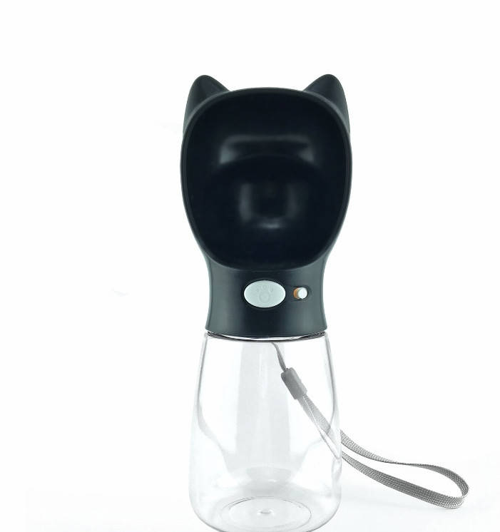 

Портативная поилка для собак и котов