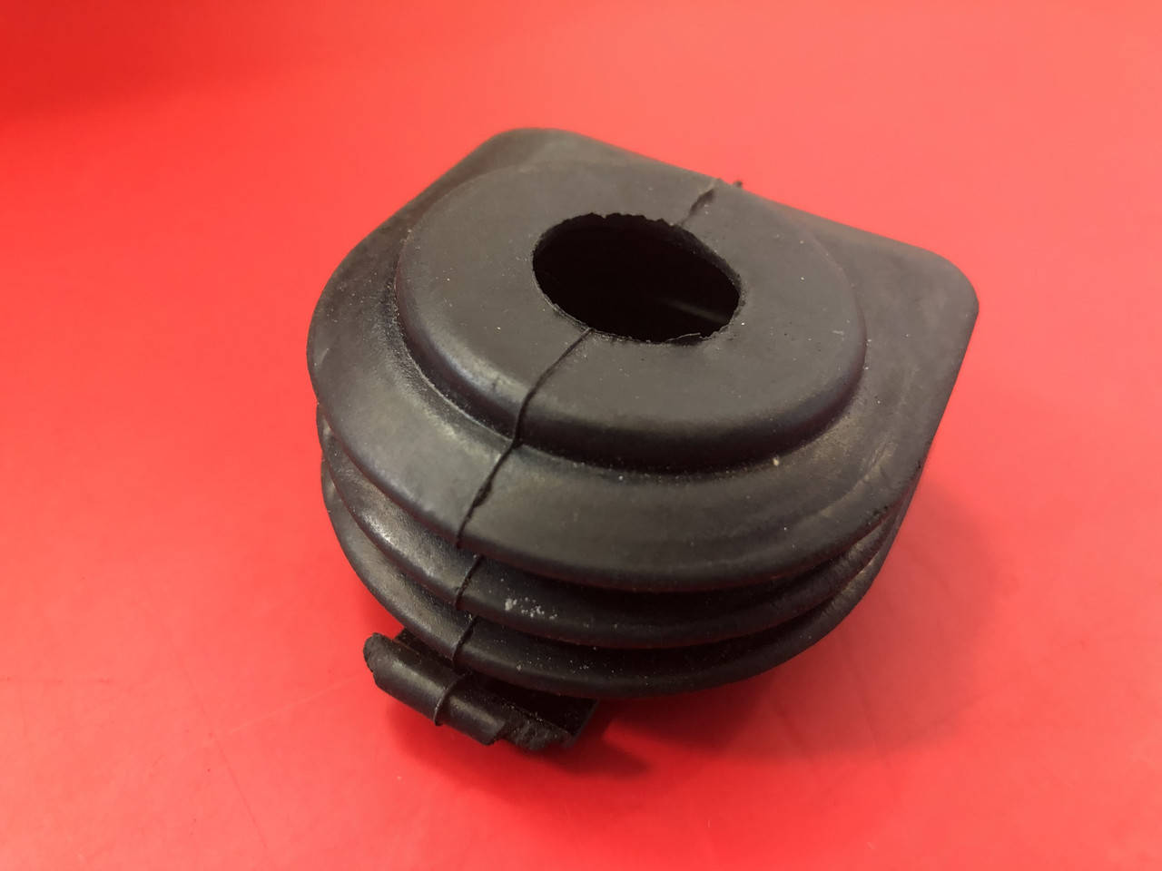 

Пыльник кулисы Chery Amulet 015301261AA