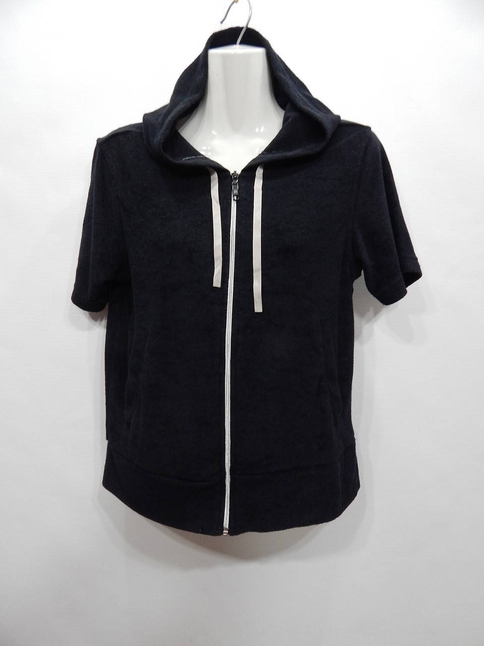 

Толстовка летняя с коротким рукавом женская фирменная с капюшоном Oversize ROCCANDY UKR 44-46 р. 050PT, Черный