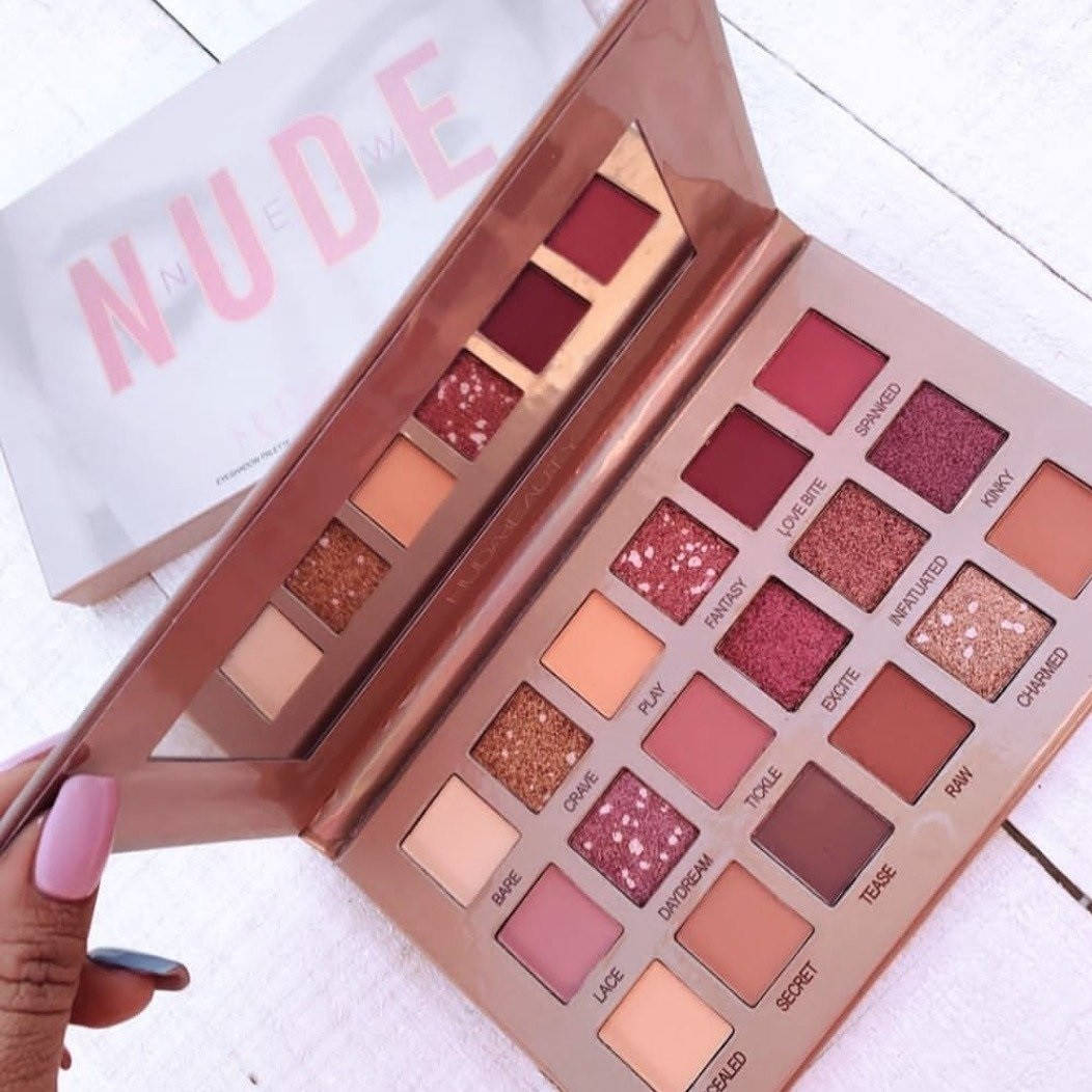 

Тени для век Huda Beauty Nude 18 оттенков №2