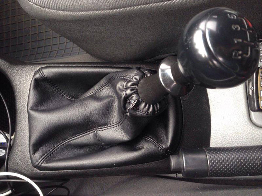 

Чехол ручки кпп Opel Astra G 1998-2008 / Чехол на кулису Опель Астра Ж