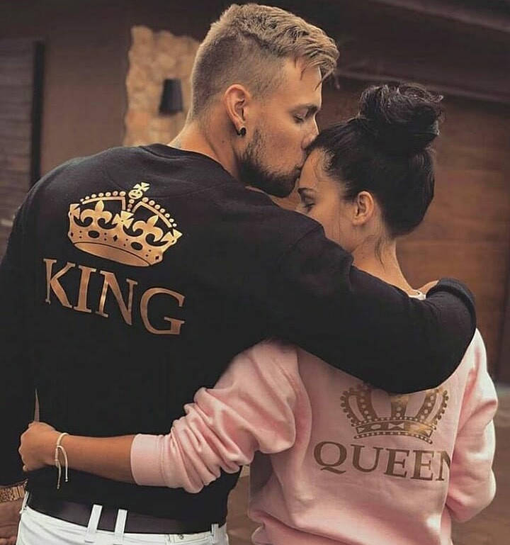 

Парные свитшоты для парня и девушки 100% хлопок - King \ Queen