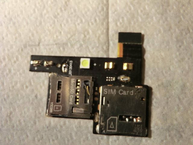 

Samsung S4 L-i9500 Коннектор SIM-карты