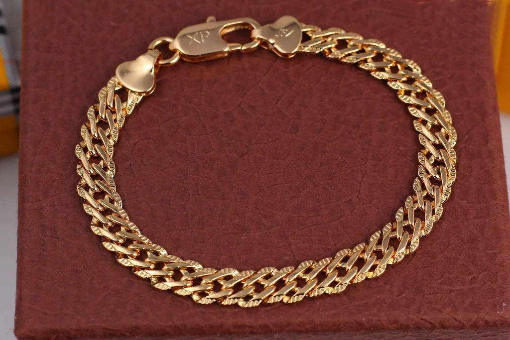 

Браслет Xuping Jewelry ромб с огранкой 17 см 6 мм золотистый